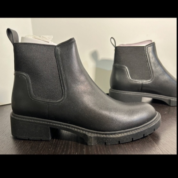 NWOB Coach Lenora Leather Booties/Boots Black Size 11